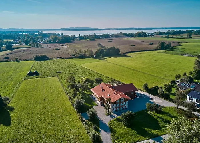 Farmhouse 1604